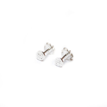 Celimine studs ☽ hammered full moon silver