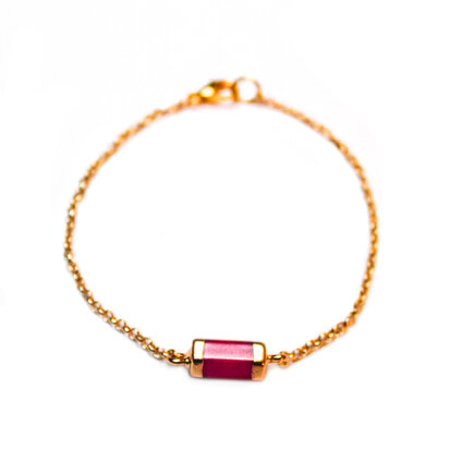 Melia bracelet ♡ hexagon bar fuchsia gold
