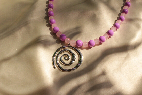 Donna necklace 