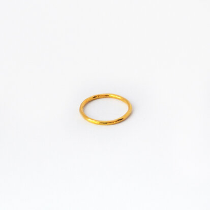 Charlotte ring ♥ hammered gold