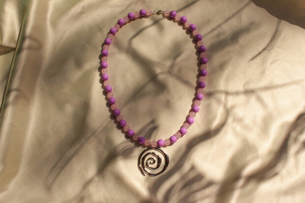 Donna necklace 