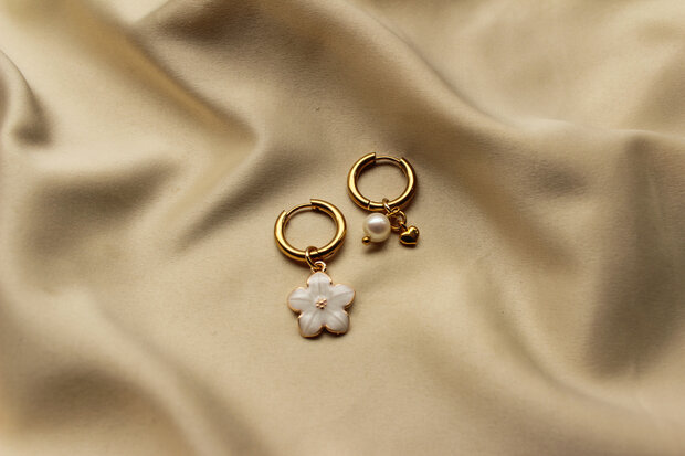 Liv earrings