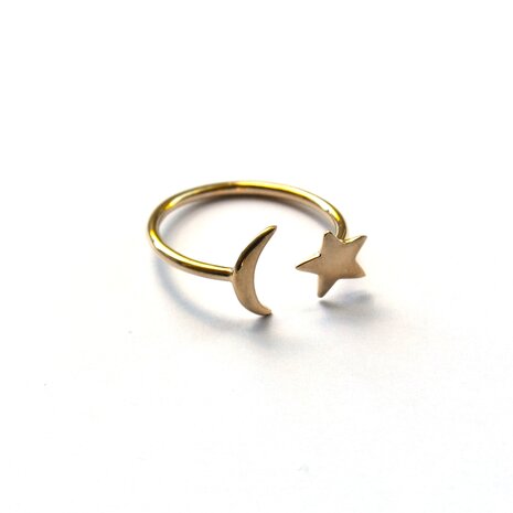 Estée ring ☆☽ moon & star gold