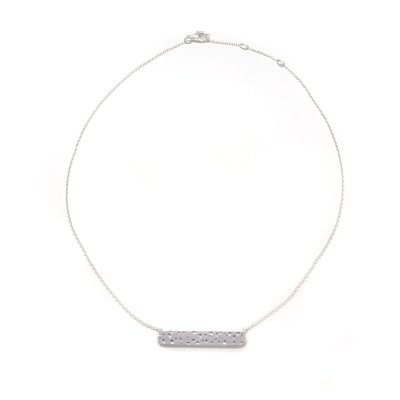 Hammered bar necklace