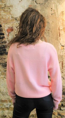 licht roze trui