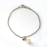 Esmé bracelet ♥ heart & tassel beige silver